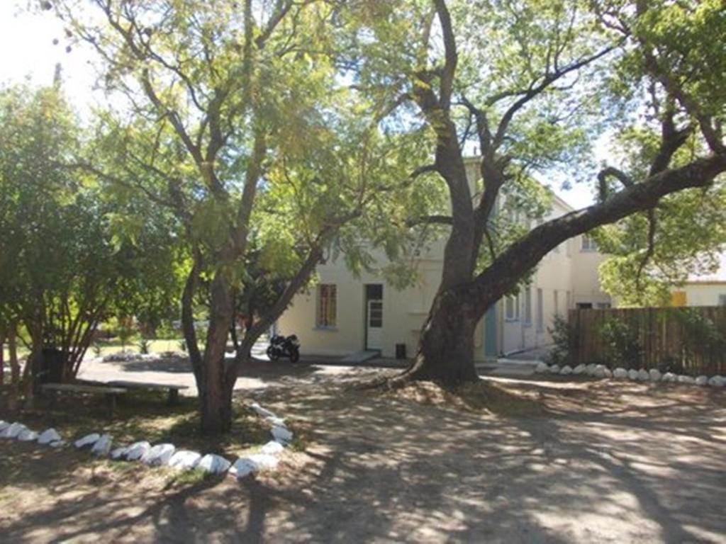 Franschhoek Travellers Lodge Exterior photo